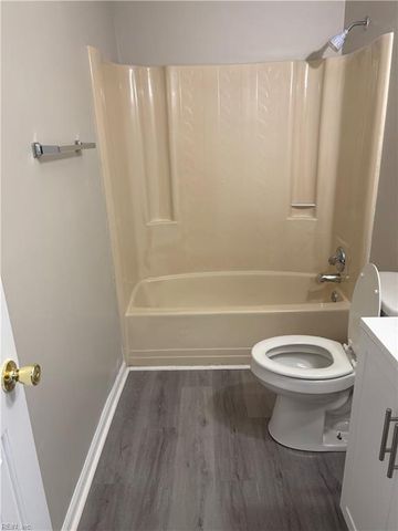 5520 Baccalaureate DR, Virginia Beach, VA 23462