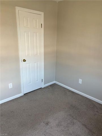 5520 Baccalaureate DR, Virginia Beach, VA 23462