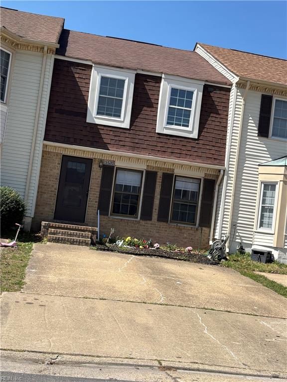 5520 Baccalaureate DR, Virginia Beach, VA 23462