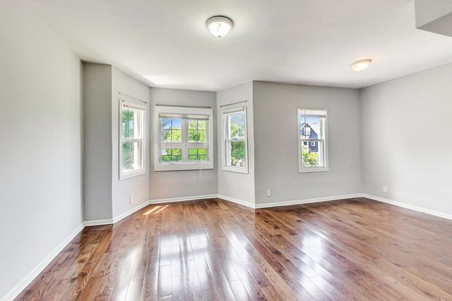 1725 N Kedzie Avenue 2, Chicago, IL 60647