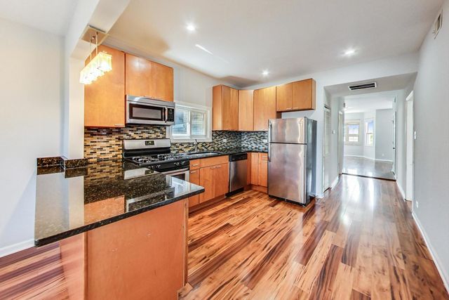 1725 N Kedzie Avenue 2, Chicago, IL 60647