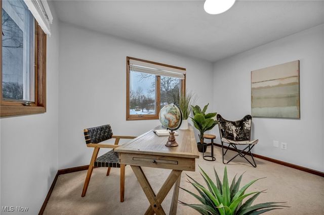 2775 Oakview Circle, Broadview Heights, OH 44147