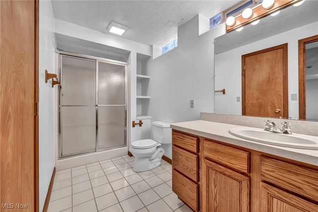 2775 Oakview Circle, Broadview Heights, OH 44147