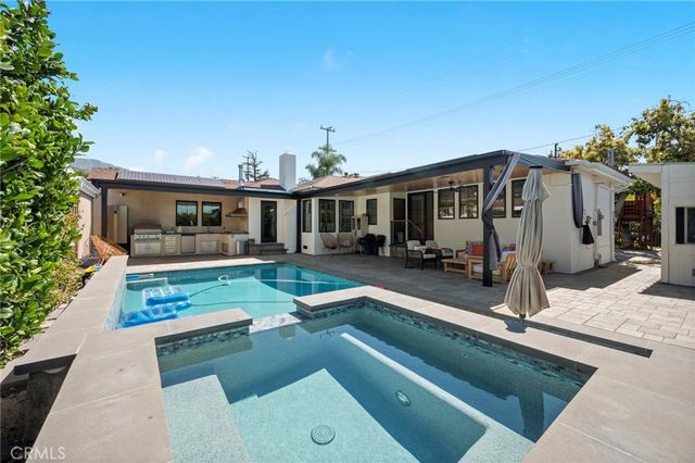 7911 Hillrose Street, Sunland, CA 91040