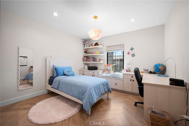 7911 Hillrose Street, Sunland, CA 91040