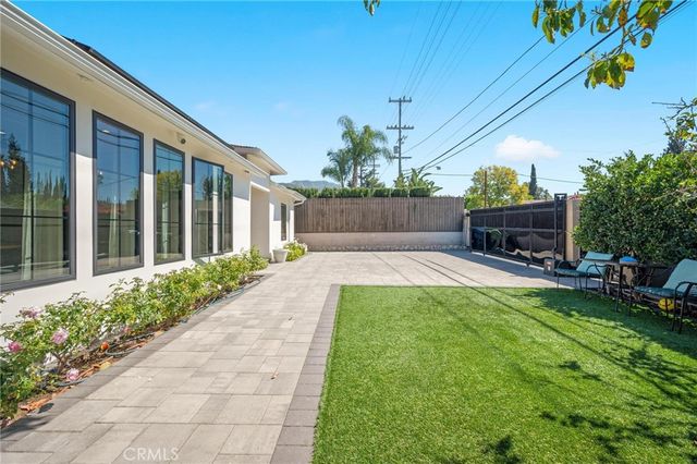 7911 Hillrose Street, Sunland, CA 91040