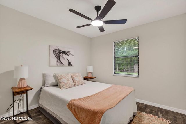 1807 SHANNON LAKE Drive, Middleburg, FL 32068