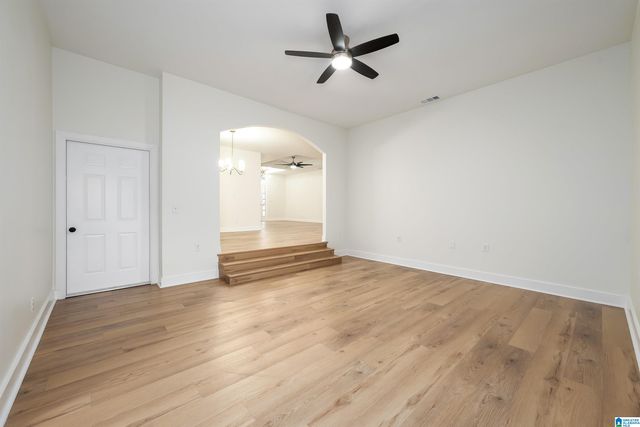 2808 8TH STREET NE, Center Point, AL 35215