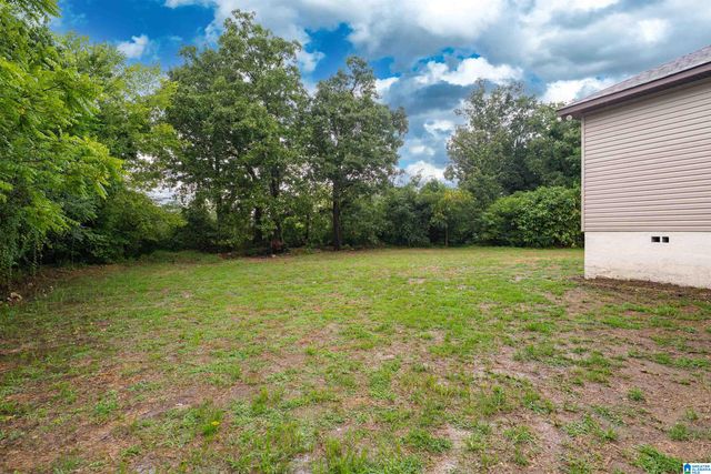 2808 8TH STREET NE, Center Point, AL 35215