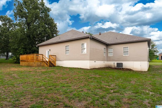 2808 8TH STREET NE, Center Point, AL 35215