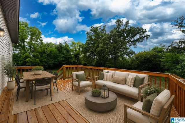 2808 8TH STREET NE, Center Point, AL 35215