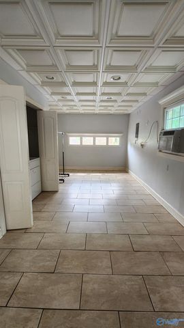 11402 SE Hillwood Drive, Huntsville, AL 35803