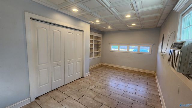 11402 SE Hillwood Drive, Huntsville, AL 35803