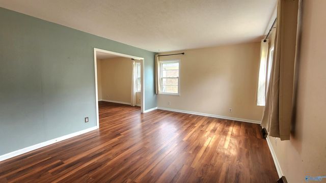11402 SE Hillwood Drive, Huntsville, AL 35803