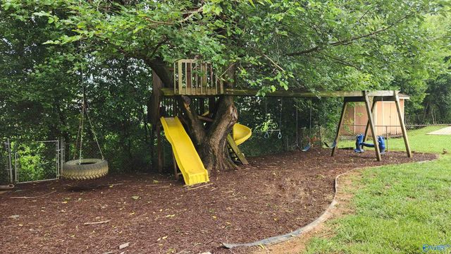 11402 SE Hillwood Drive, Huntsville, AL 35803