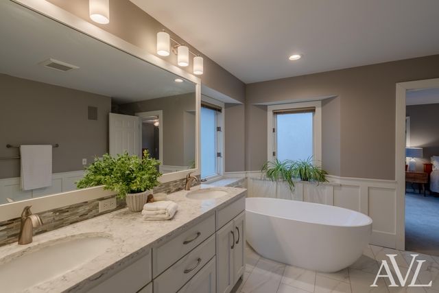 6250 Cannon Highlands Drive NE, Belmont, MI 49306