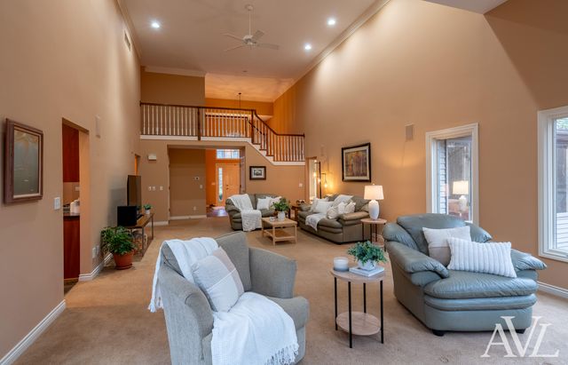 6250 Cannon Highlands Drive NE, Belmont, MI 49306