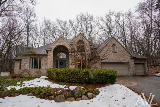 6250 Cannon Highlands Drive NE, Belmont, MI 49306