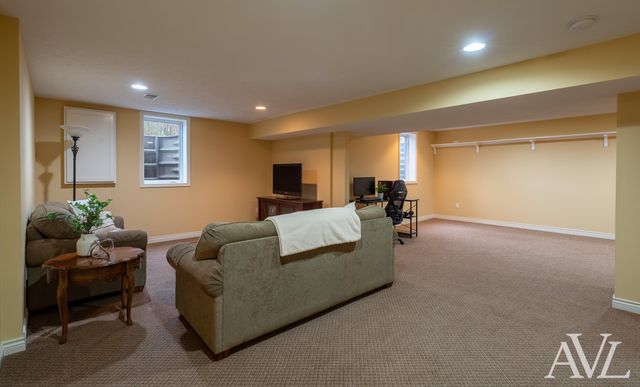 6250 Cannon Highlands Drive NE, Belmont, MI 49306