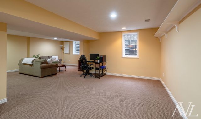 6250 Cannon Highlands Drive NE, Belmont, MI 49306