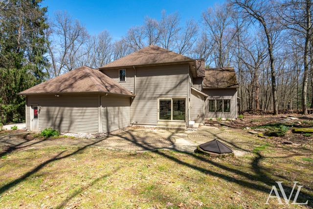 6250 Cannon Highlands Drive NE, Belmont, MI 49306