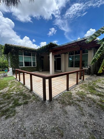 8080 NW 126th Terrace, Parkland, FL 33076