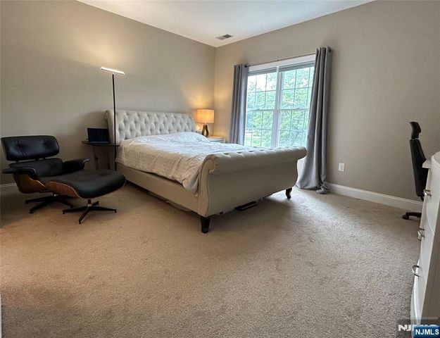 3109 Windsor Park Court, Englewood, NJ 07631