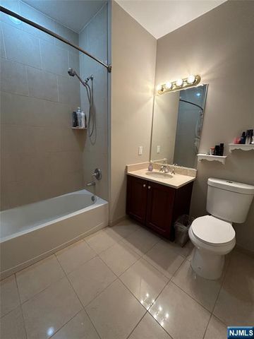 3109 Windsor Park Court, Englewood, NJ 07631