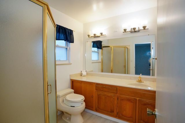 9699 Rudway Ct, Sacramento, CA 95827