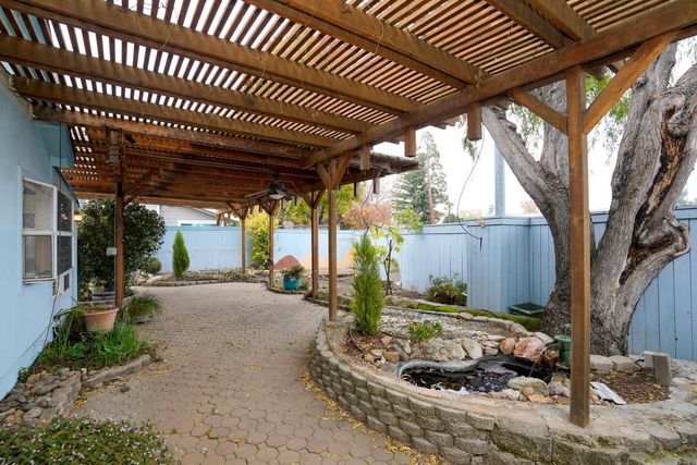 9699 Rudway Ct, Sacramento, CA 95827