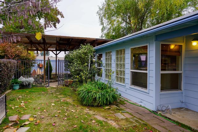 9699 Rudway Ct, Sacramento, CA 95827