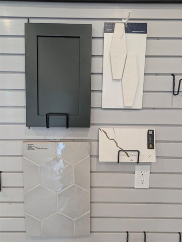 12242 Mead Grove Drive, Texas City, TX 77591