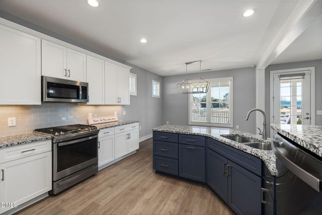 1230 S 2nd Street, Smithfield, NC 27577