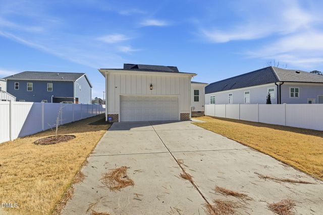 1230 S 2nd Street, Smithfield, NC 27577