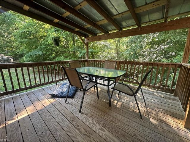 8811 Chipsin PATH, Gloucester, VA 23061