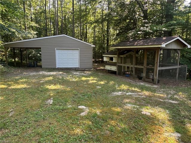 8811 Chipsin PATH, Gloucester, VA 23061