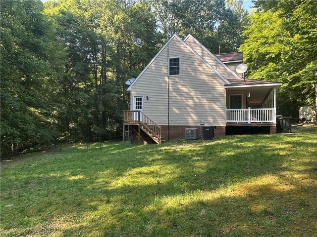 8811 Chipsin PATH, Gloucester, VA 23061
