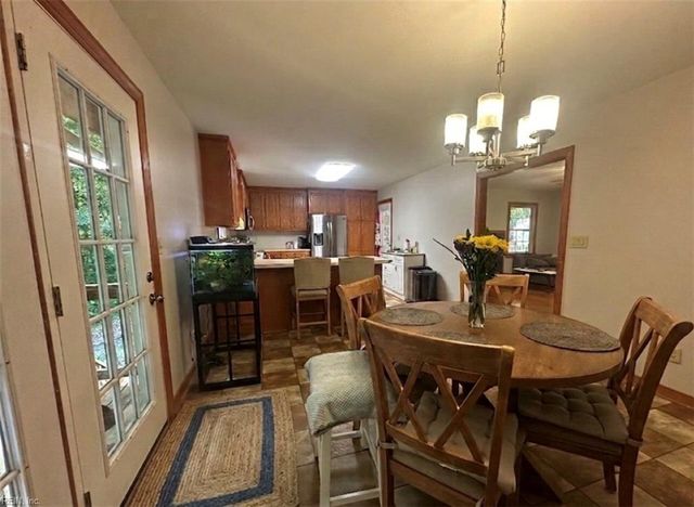 8811 Chipsin PATH, Gloucester, VA 23061