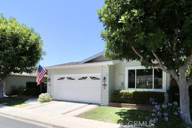 2508 View Lake 160, Santa Ana, CA 92705