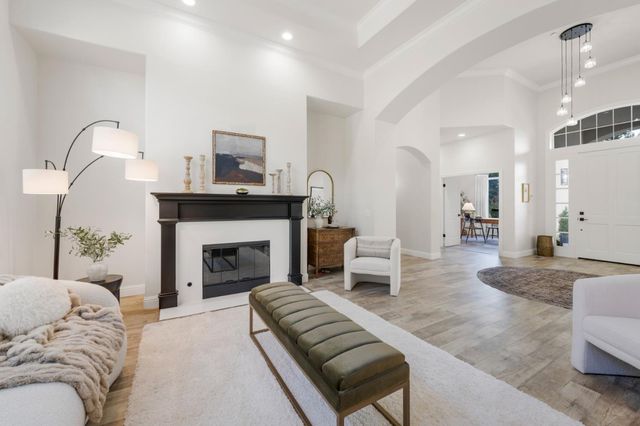 2360 Sunflower Circle, Gilroy, CA 95020