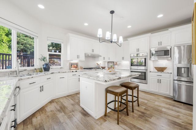 2360 Sunflower Circle, Gilroy, CA 95020