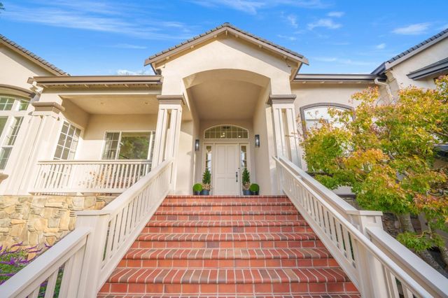 2360 Sunflower Circle, Gilroy, CA 95020