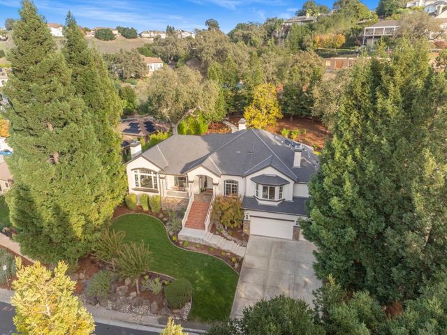 2360 Sunflower Circle, Gilroy, CA 95020