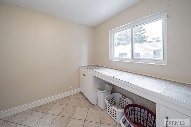 2325 Balboa Drive, Idaho Falls, ID 83404