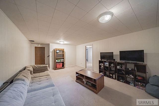 2325 Balboa Drive, Idaho Falls, ID 83404