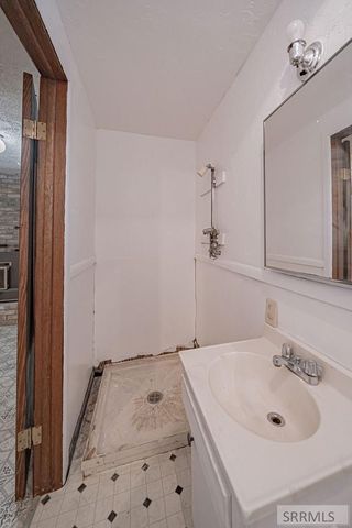 2325 Balboa Drive, Idaho Falls, ID 83404