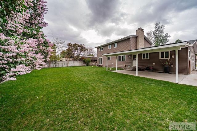 2325 Balboa Drive, Idaho Falls, ID 83404