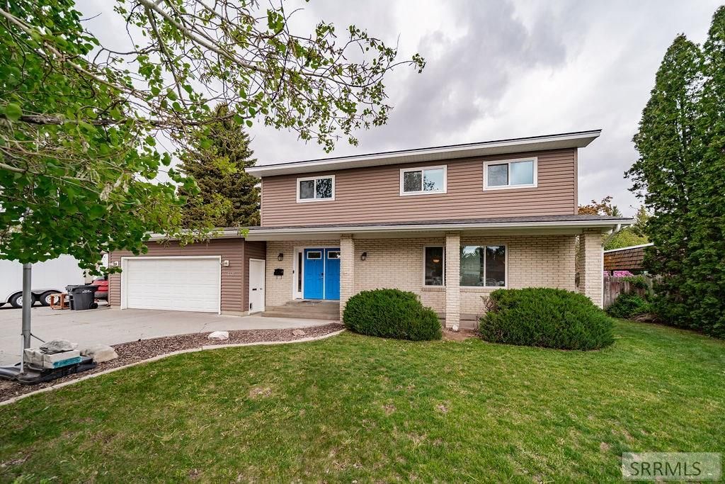 Image 3 of property listing at 2325 Balboa Drive, Idaho Falls, ID 83404