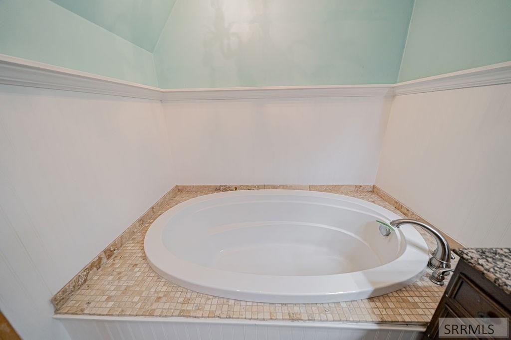 Image 32 of property listing at 2325 Balboa Drive, Idaho Falls, ID 83404