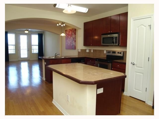 2505 San Gabriel ST 405, Austin, TX 78705